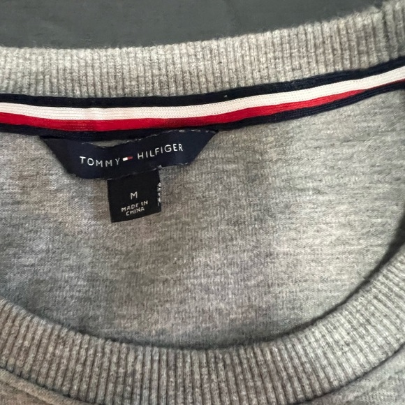 Tommy Hilfiger Long Gray Sweatshirt with Faux Undershirt Women’s size M - Picture 3 of 3
